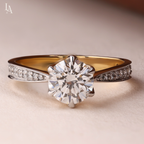 Round Cut Solitaire Engagement Ring