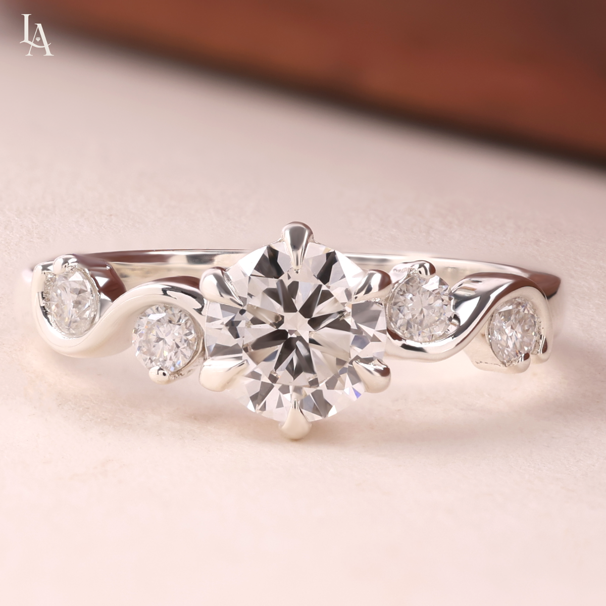 Round Cut Scattered Wave Vine Engagement Ring