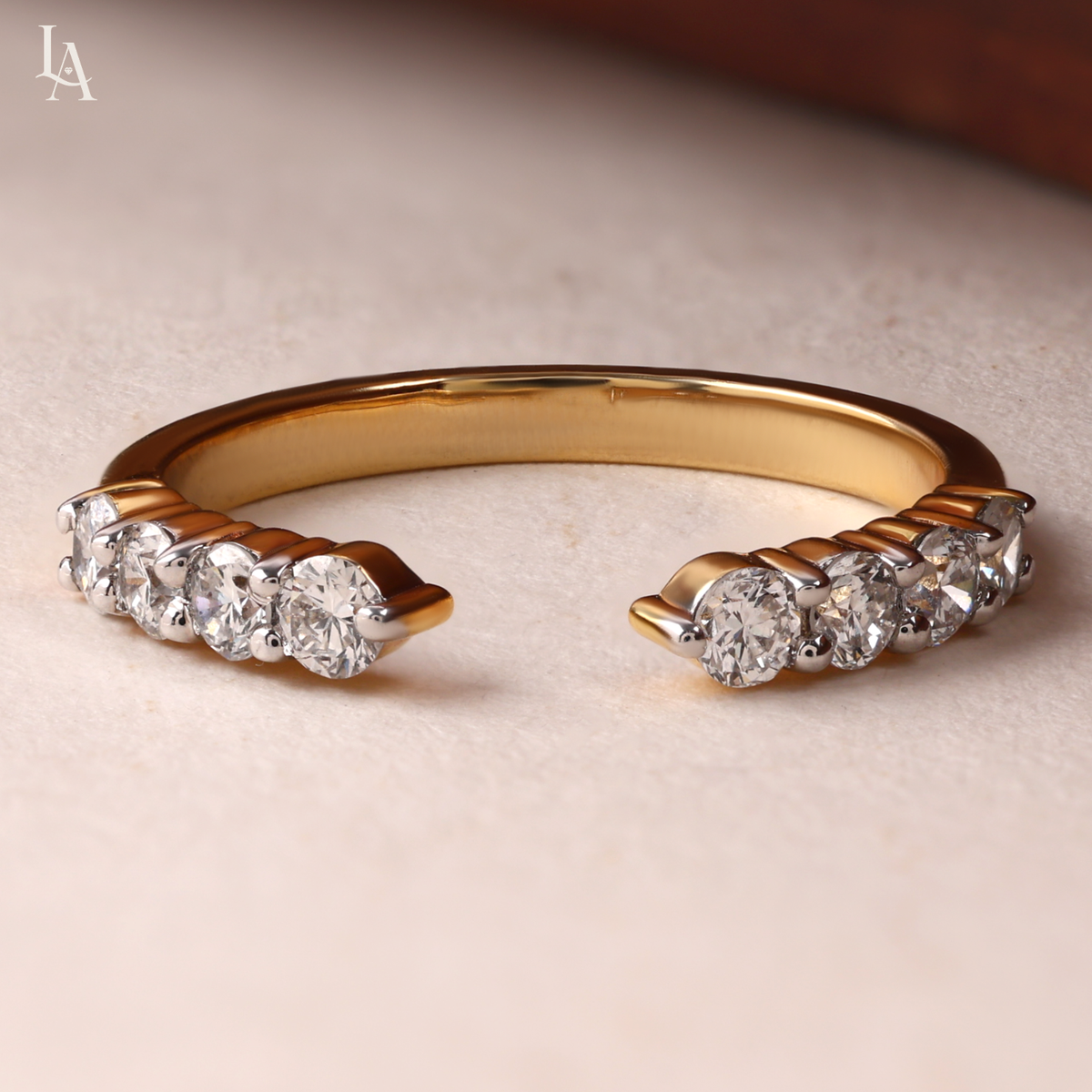 Unique Open Gap Wedding Band