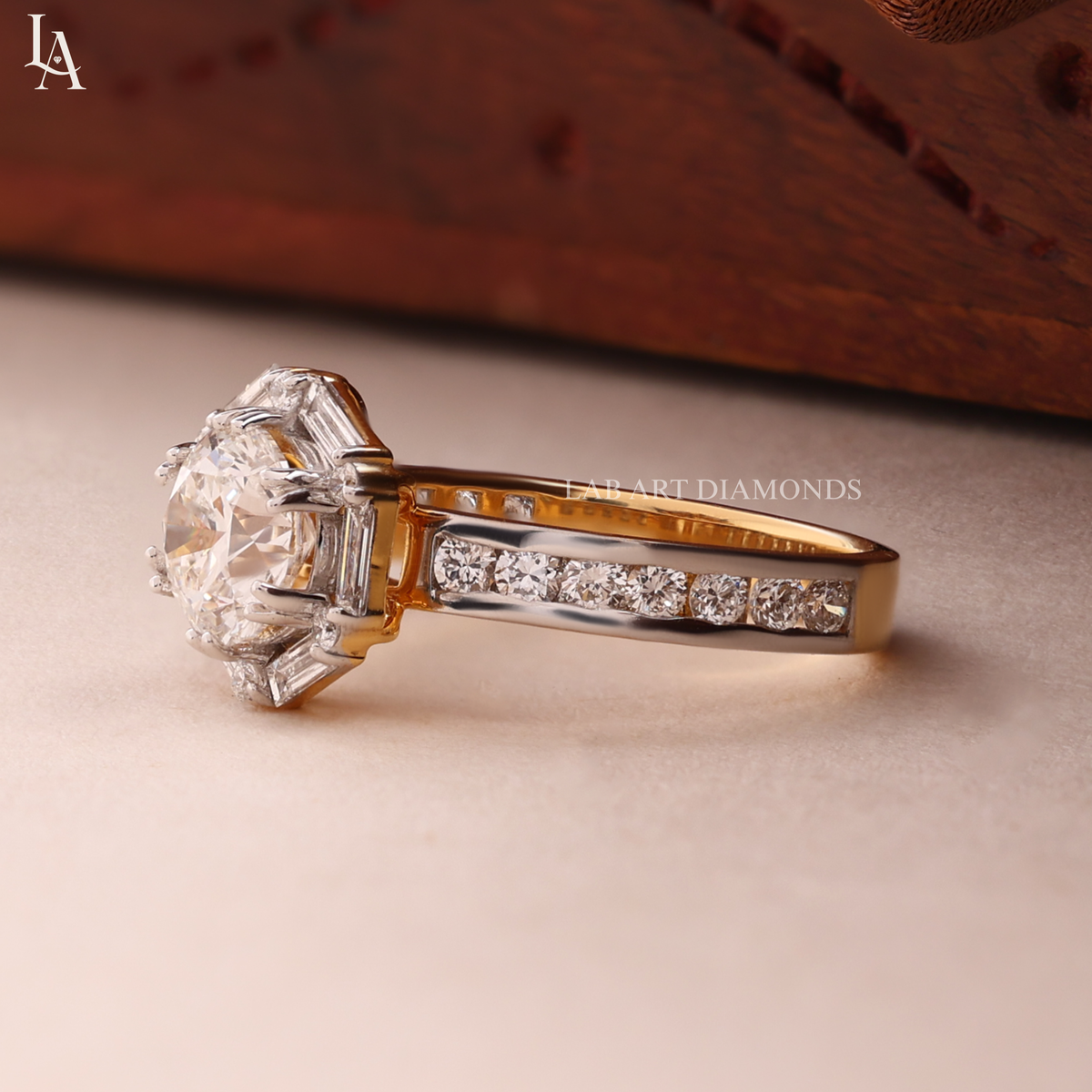 Round Cut Art Deco Halo Engagement Ring