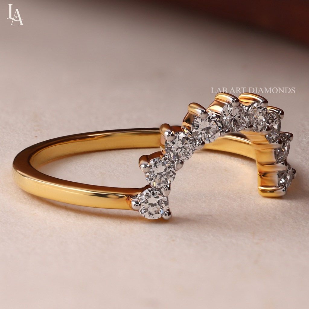 0.40 CT Curved Diamond Wedding Band
