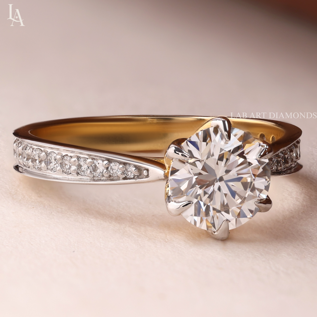 Round Cut Solitaire Engagement Ring