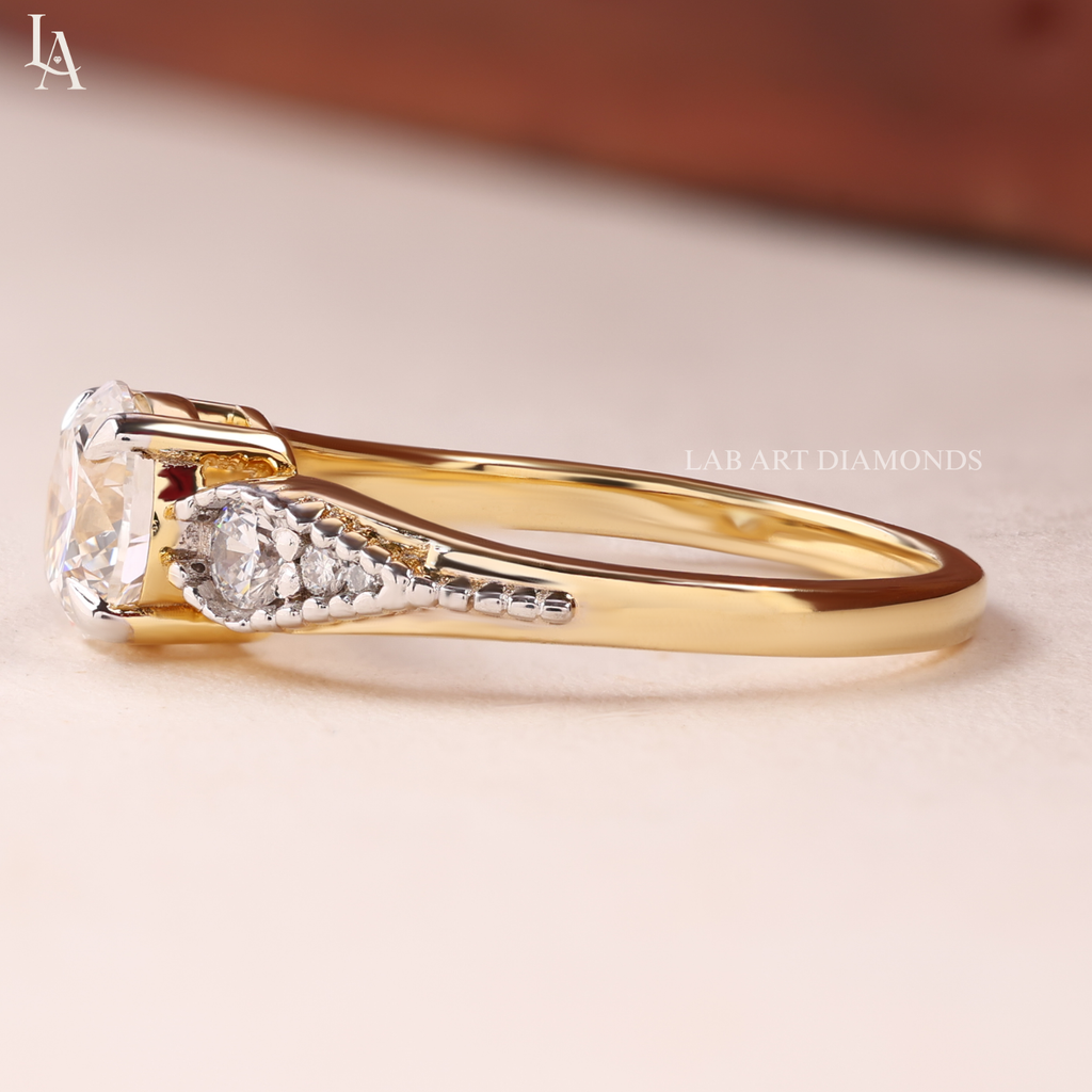 Vintage Round Cut Milgrain Engagement Ring