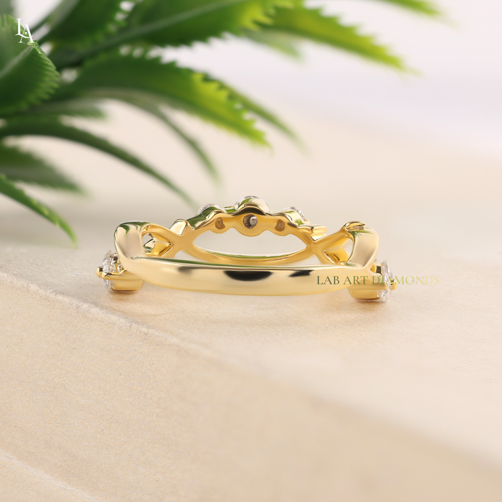 Twing Vine Nature Inspired Leaf Wedding Band