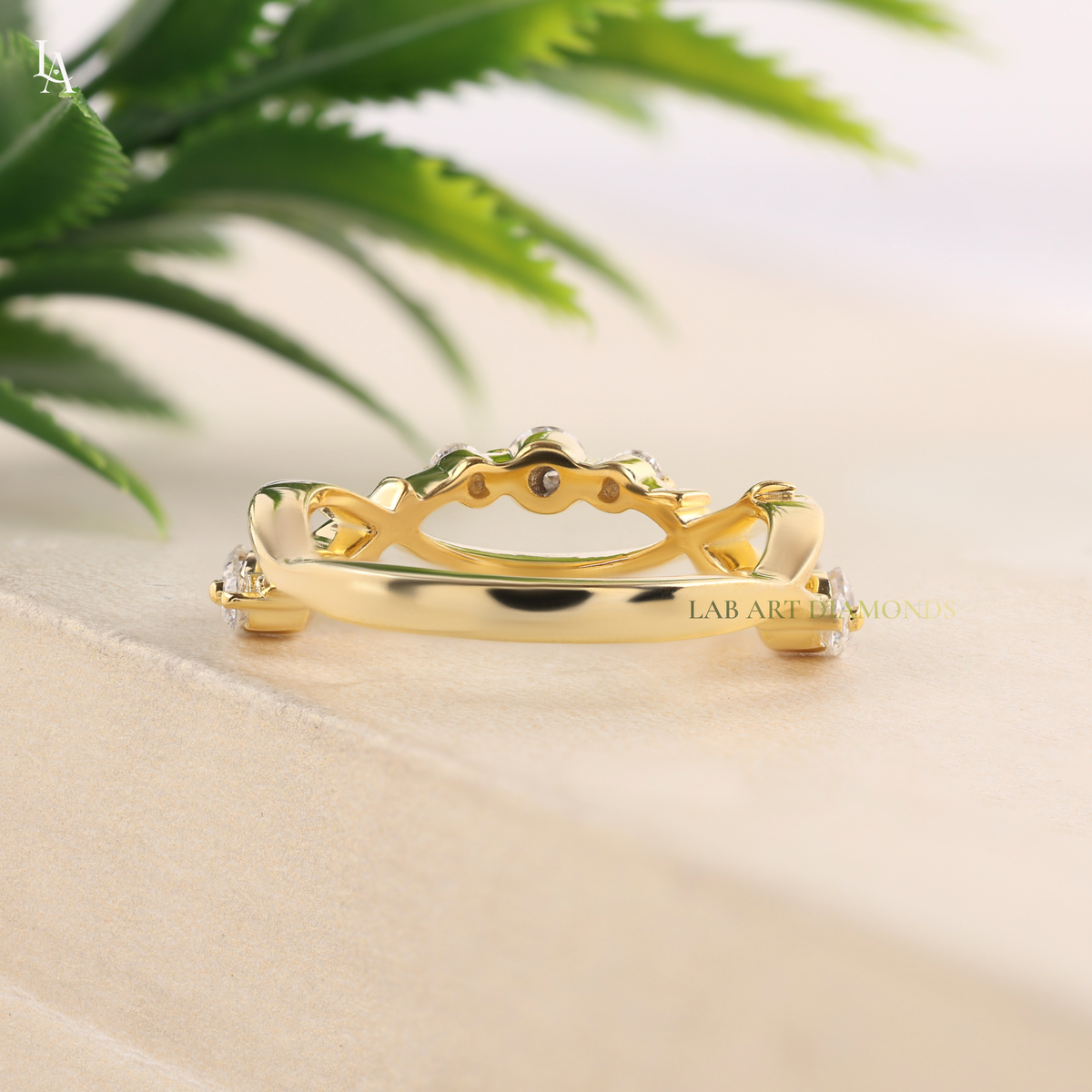 Twing Vine Nature Inspired Leaf Wedding Band