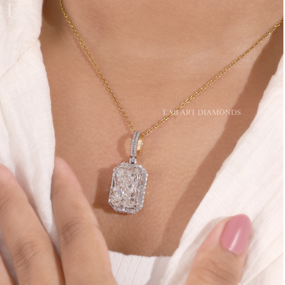 Radiant Cut Pendent