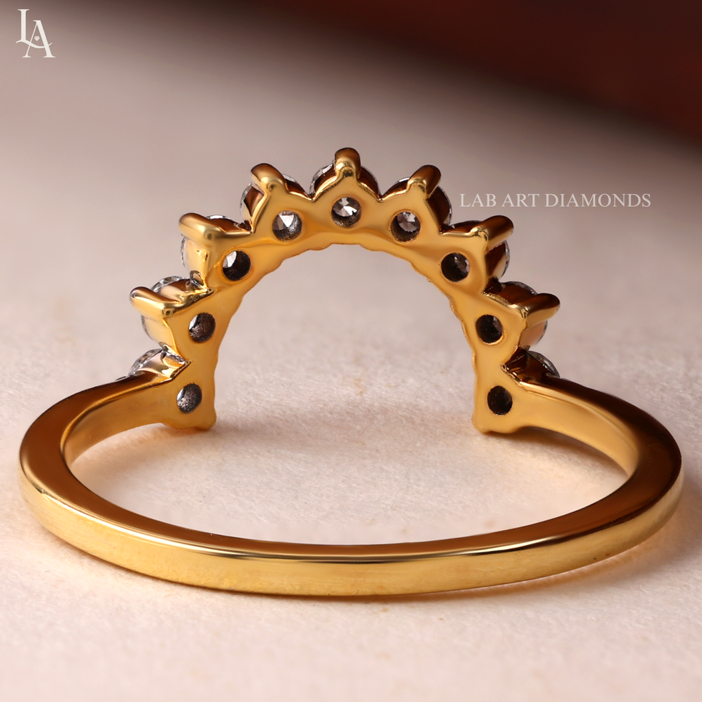 0.40 CT Curved Diamond Wedding Band