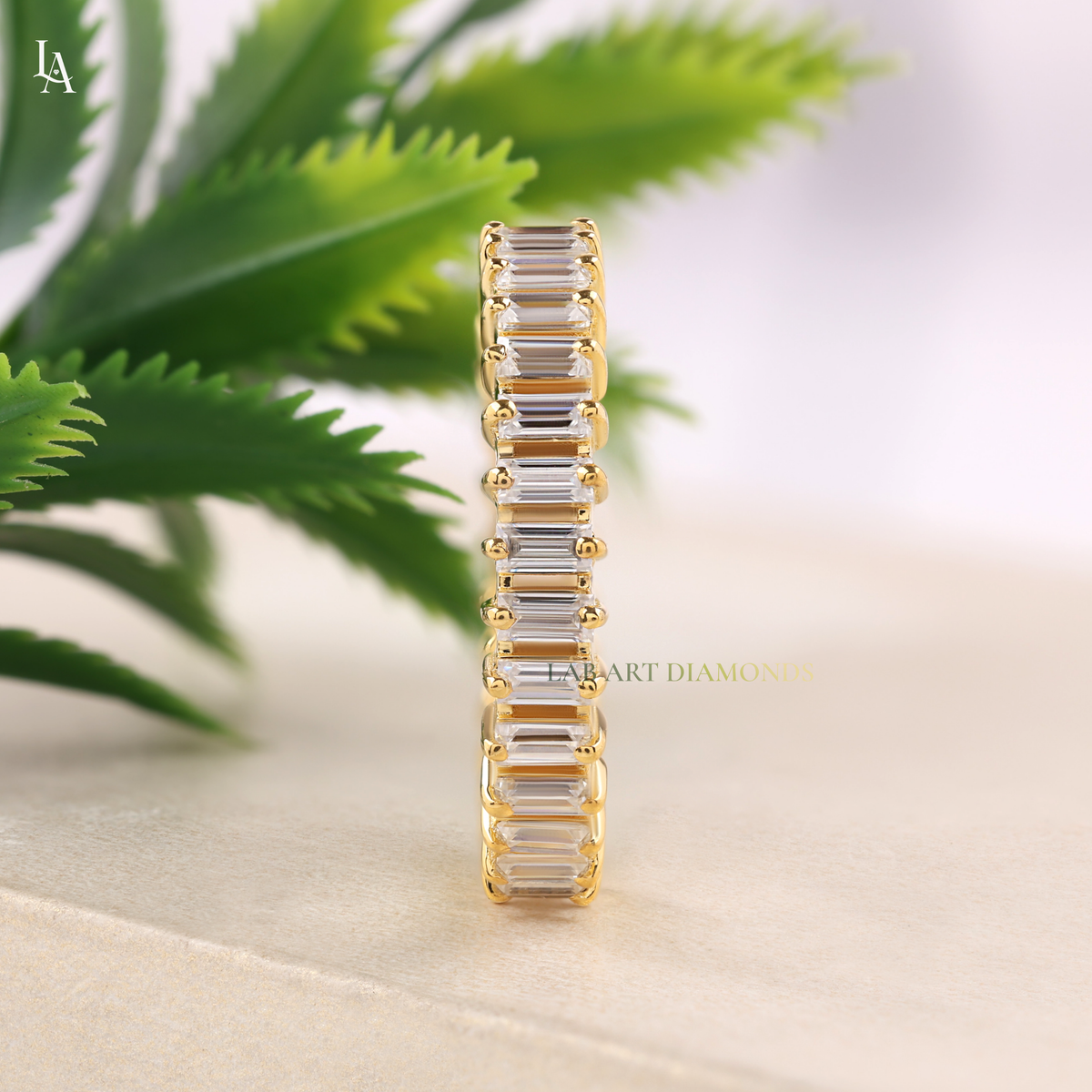 Bagutte Cut Full Eternity Band