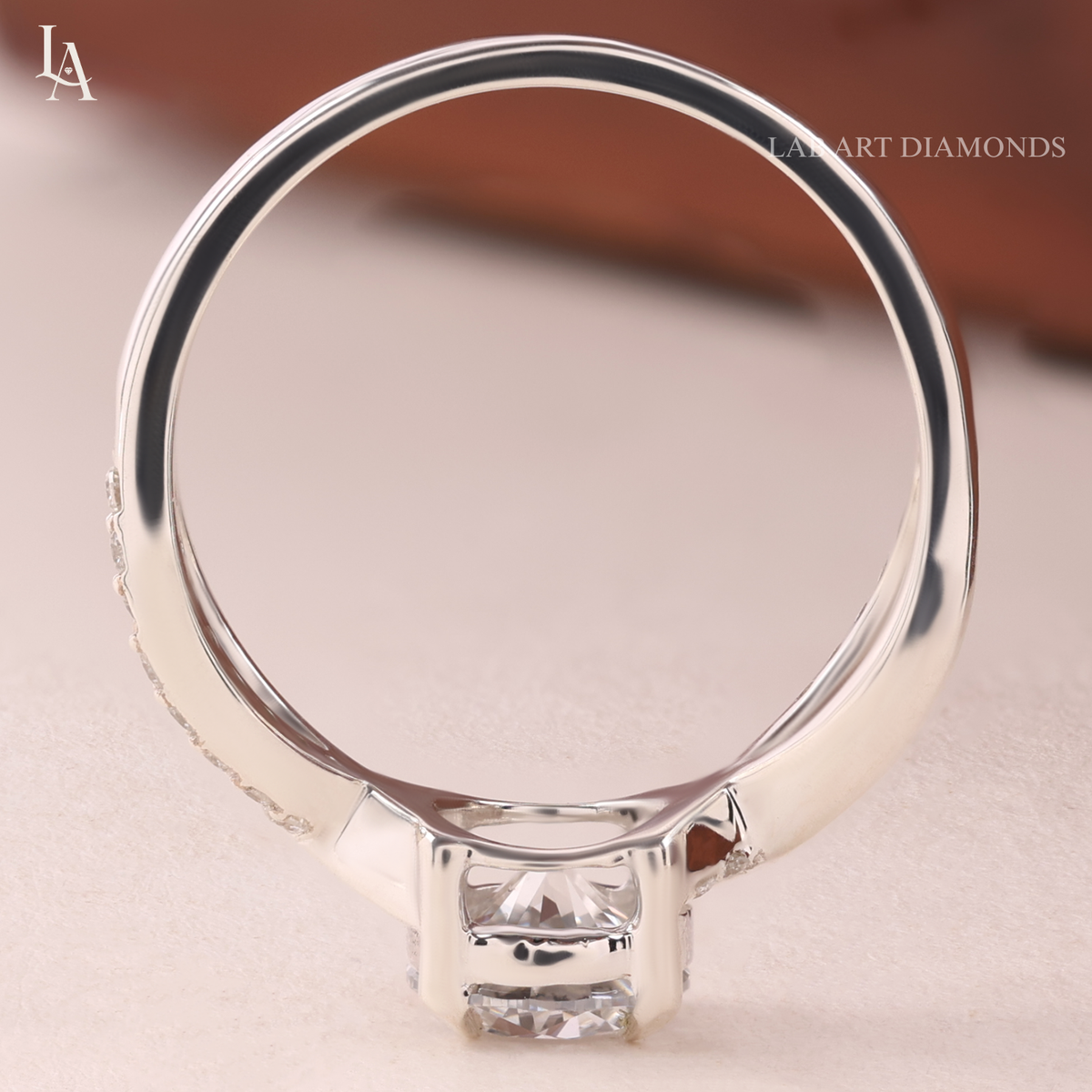 Round Cut Infinity Twist Engagement Ring