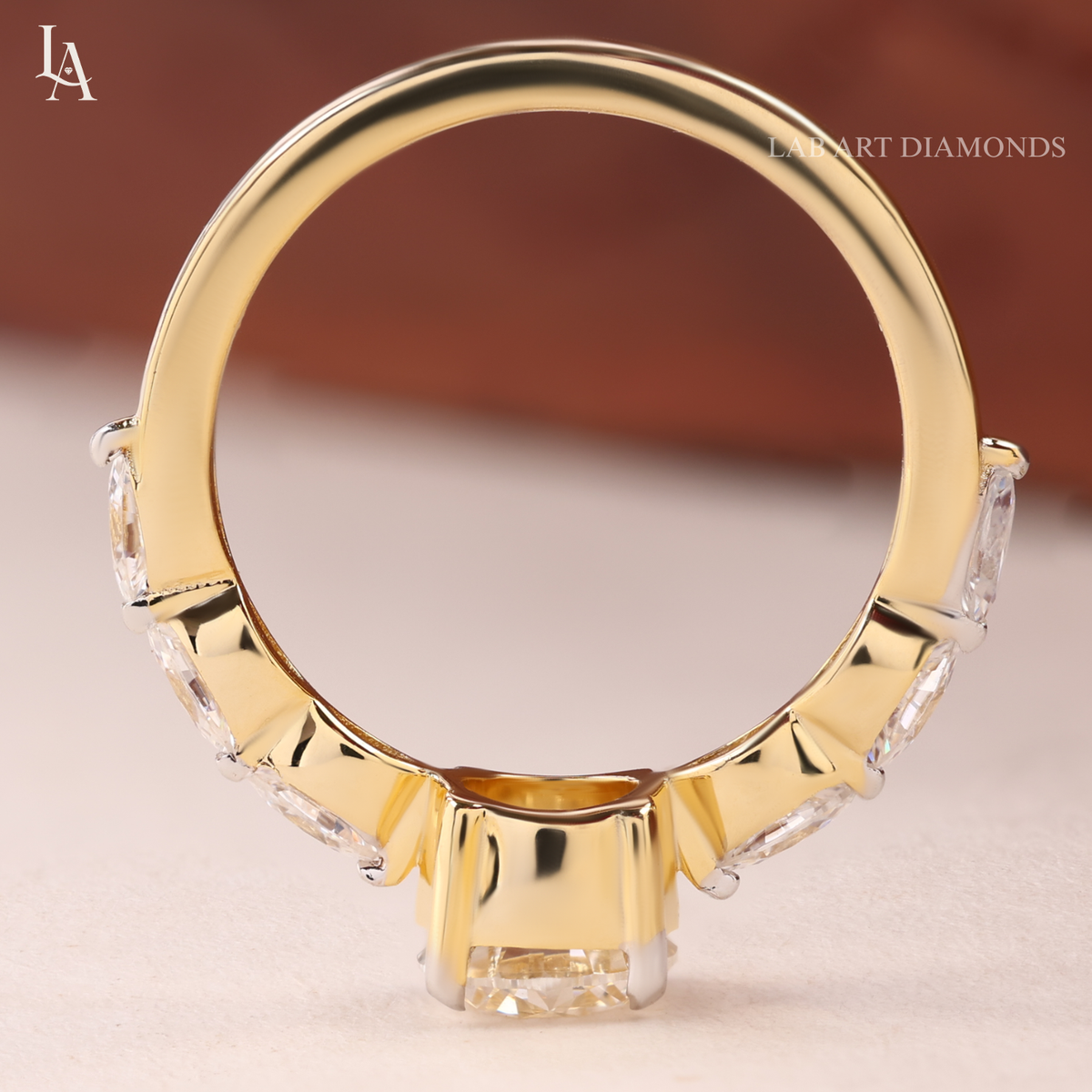 Round Cut Graduated Seven Stone Engagement Ring