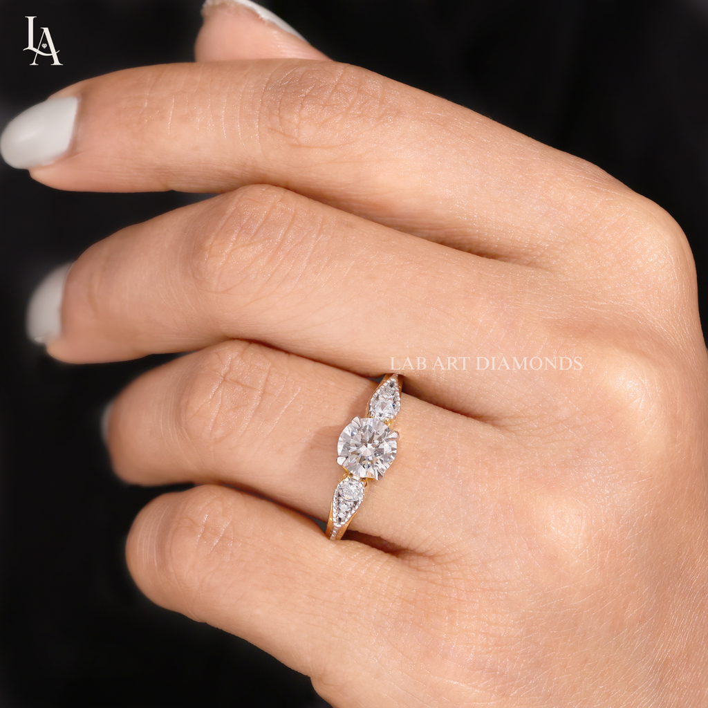 Vintage Round Cut Milgrain Engagement Ring