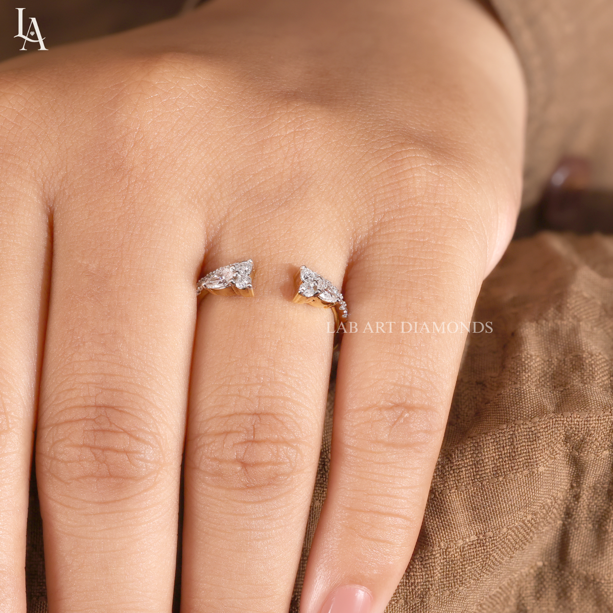 Pear Cut Double Cluster Band