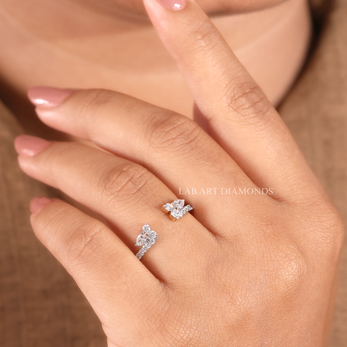 Pear Cut Double Cluster Band