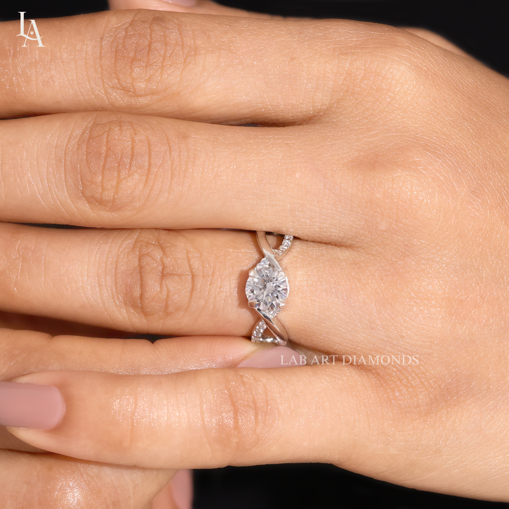 Round Cut Infinity Twist Engagement Ring