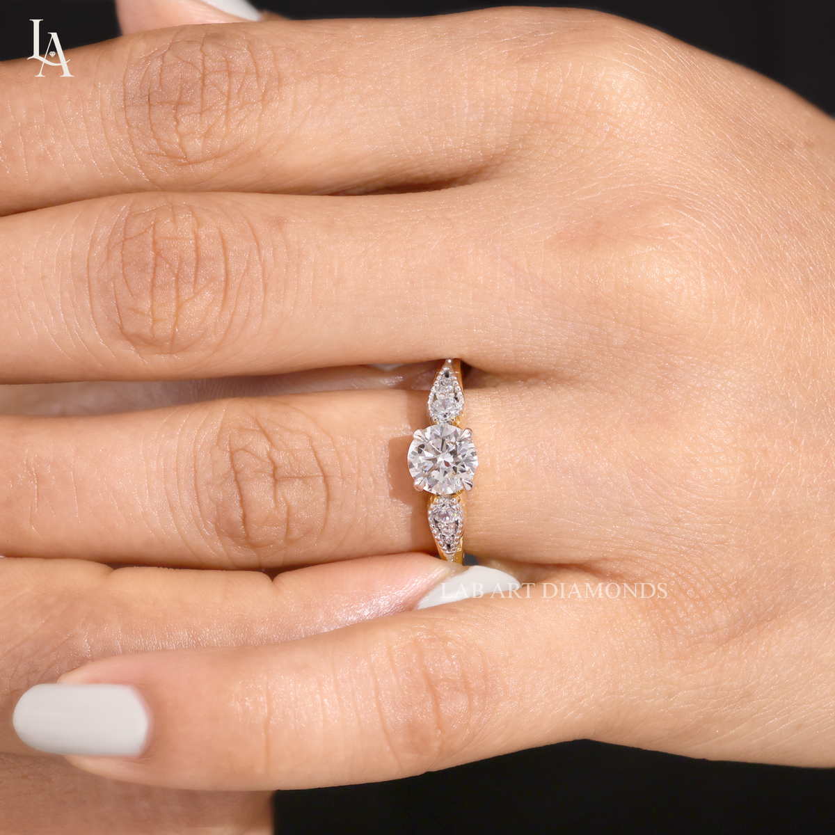 Vintage Round Cut Milgrain Engagement Ring